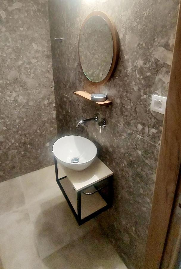 Amimaya Apartments Emporeios  Экстерьер фото